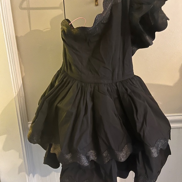 CeliaB Black Lava Dress, Ruffled One Shoulder Mini Dress, NWT — Size XS - Picture 5 of 16